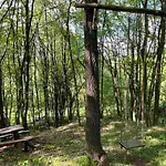 Vikendica I Vajat Vrbica *