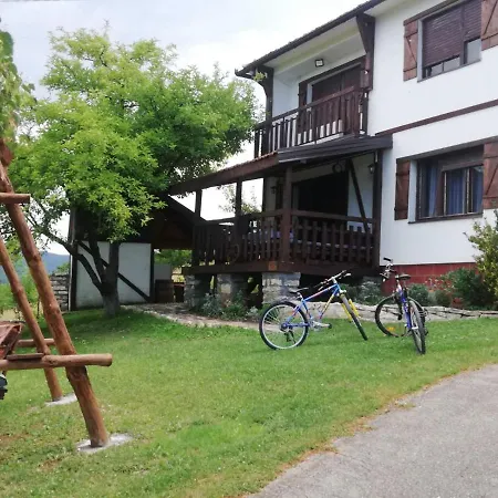 Vikendica I Vajat Vrbica