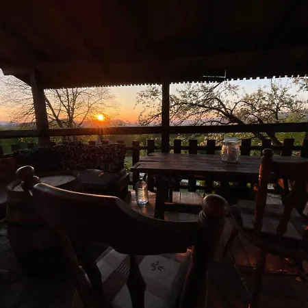 Vikendica I Vajat Vrbica Feriehus *