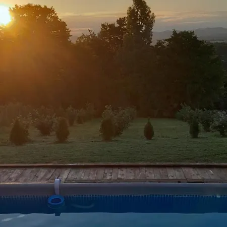 Vikendica I Vajat Vrbica