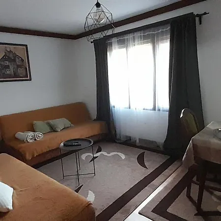 Vikendica I Vajat Vrbica Feriehus