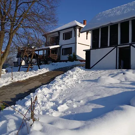 Vikendica I Vajat Vrbica